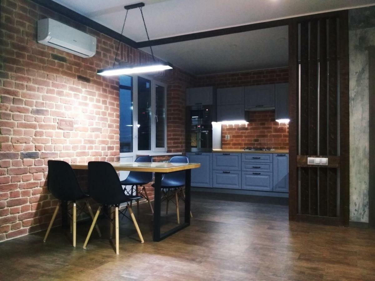 Loft - Interior Design Apartments Uralsk Extérieur photo